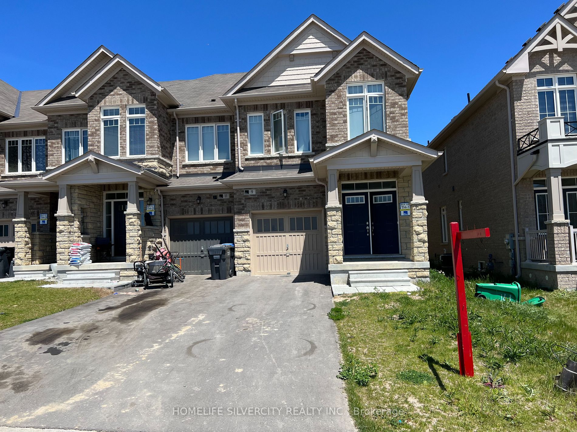 9 Sparrowbrook St