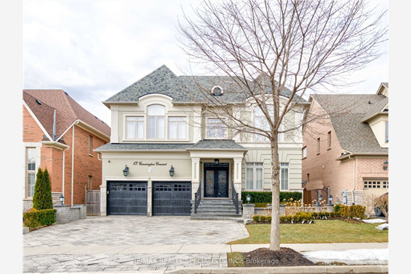 13 Cannington Cres, Brampton