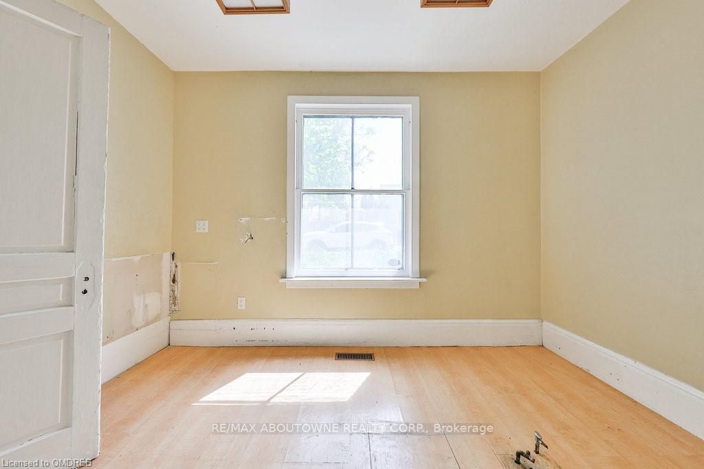 Listing W6053760 - Large Photo # 9