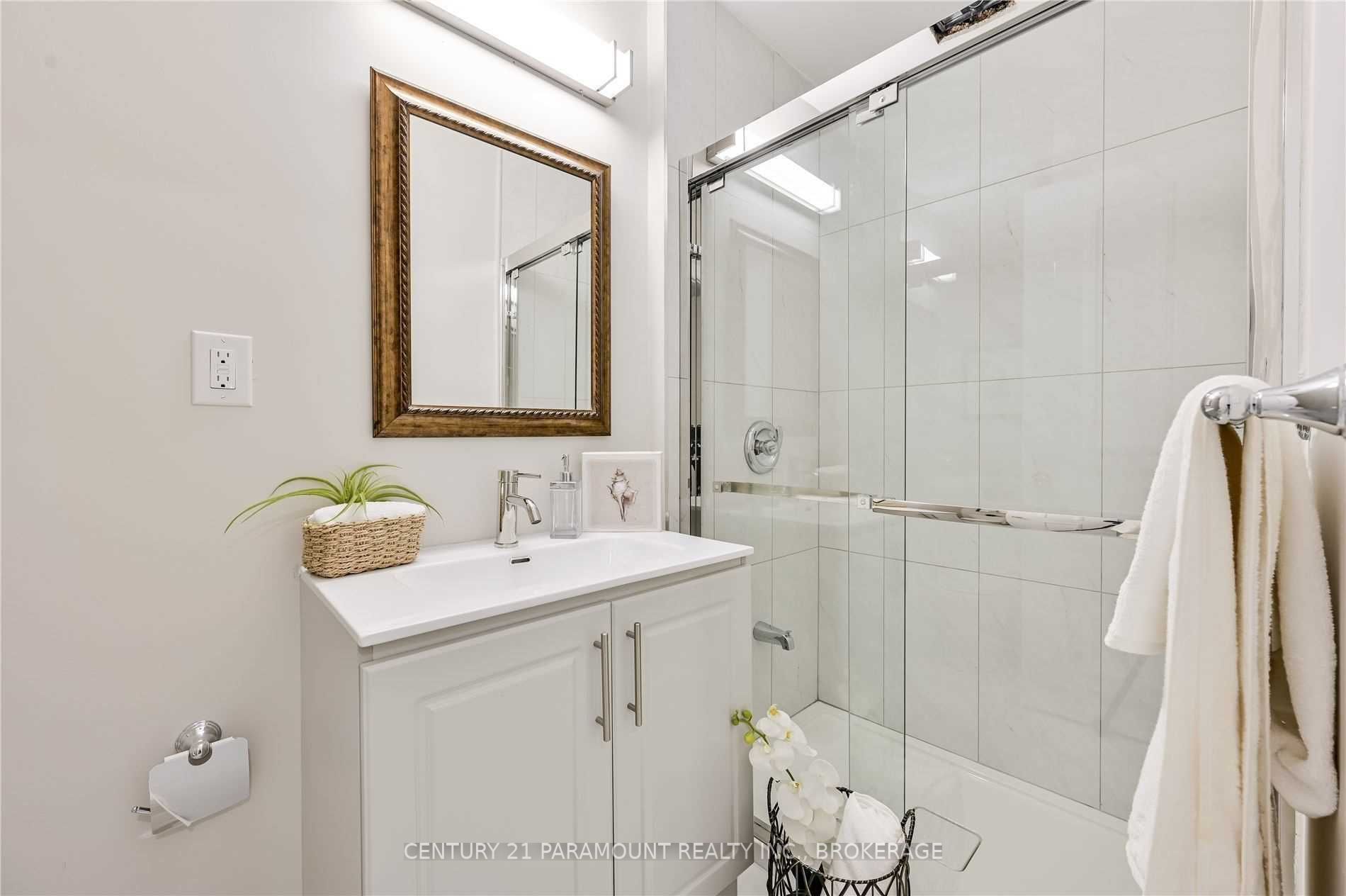 Listing W6053773 - Large Photo # 17