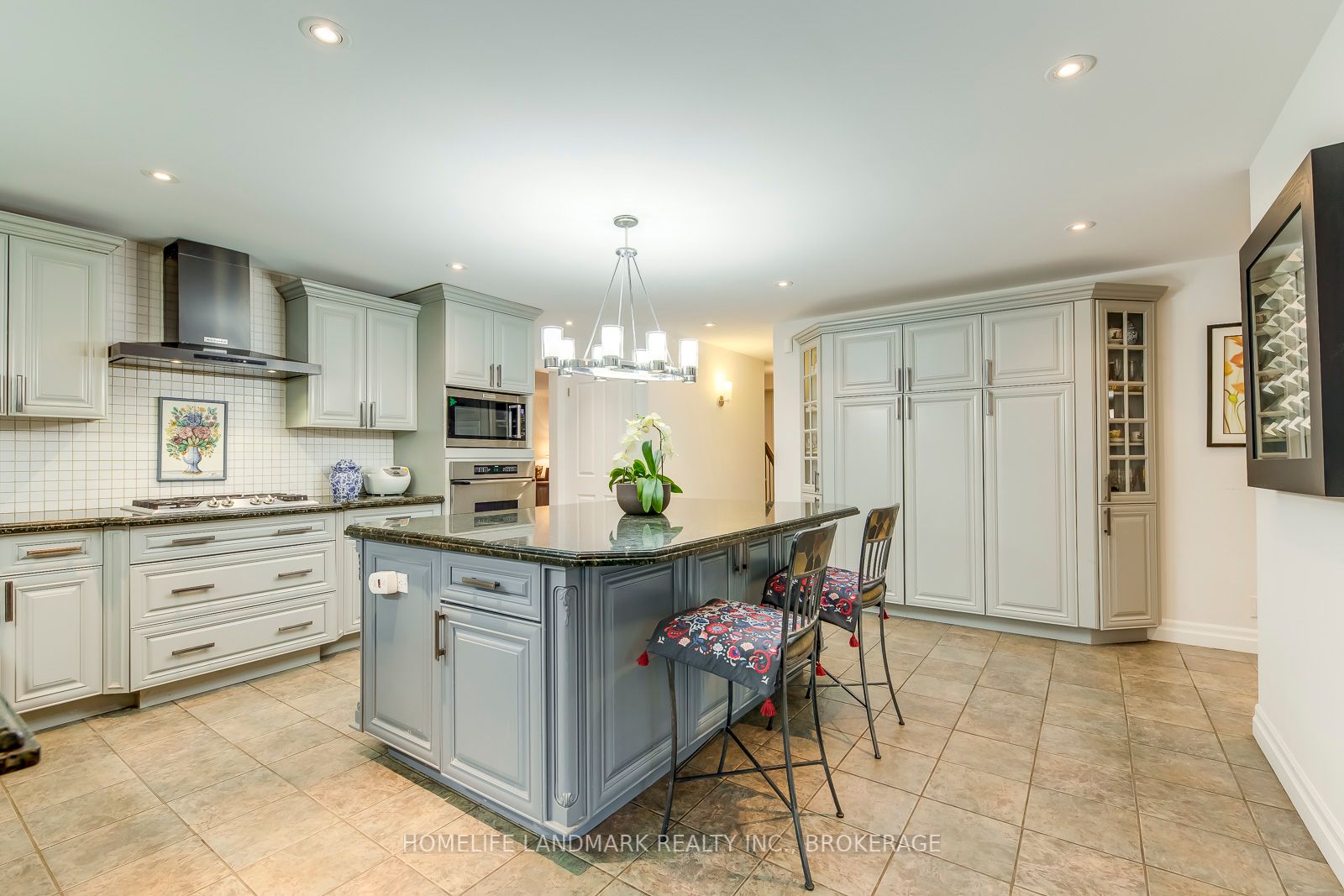 Listing W6053881 - Large Photo # 16