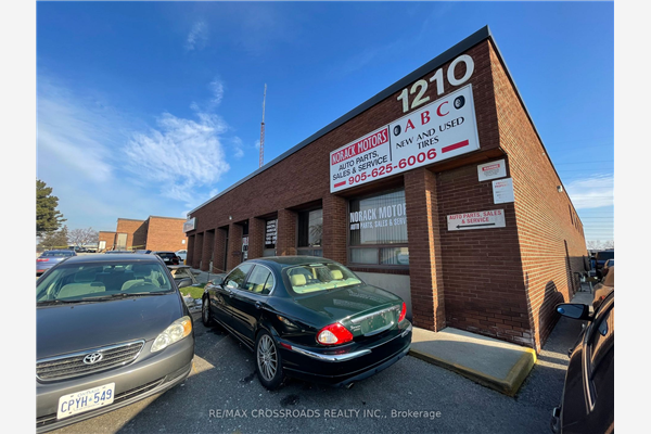 1210 Fewster Dr, Mississauga
