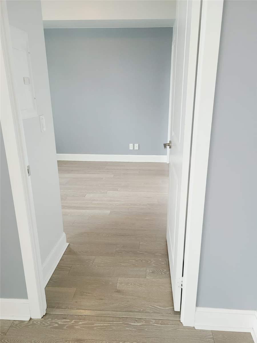 Listing W6054401 - Large Photo # 4