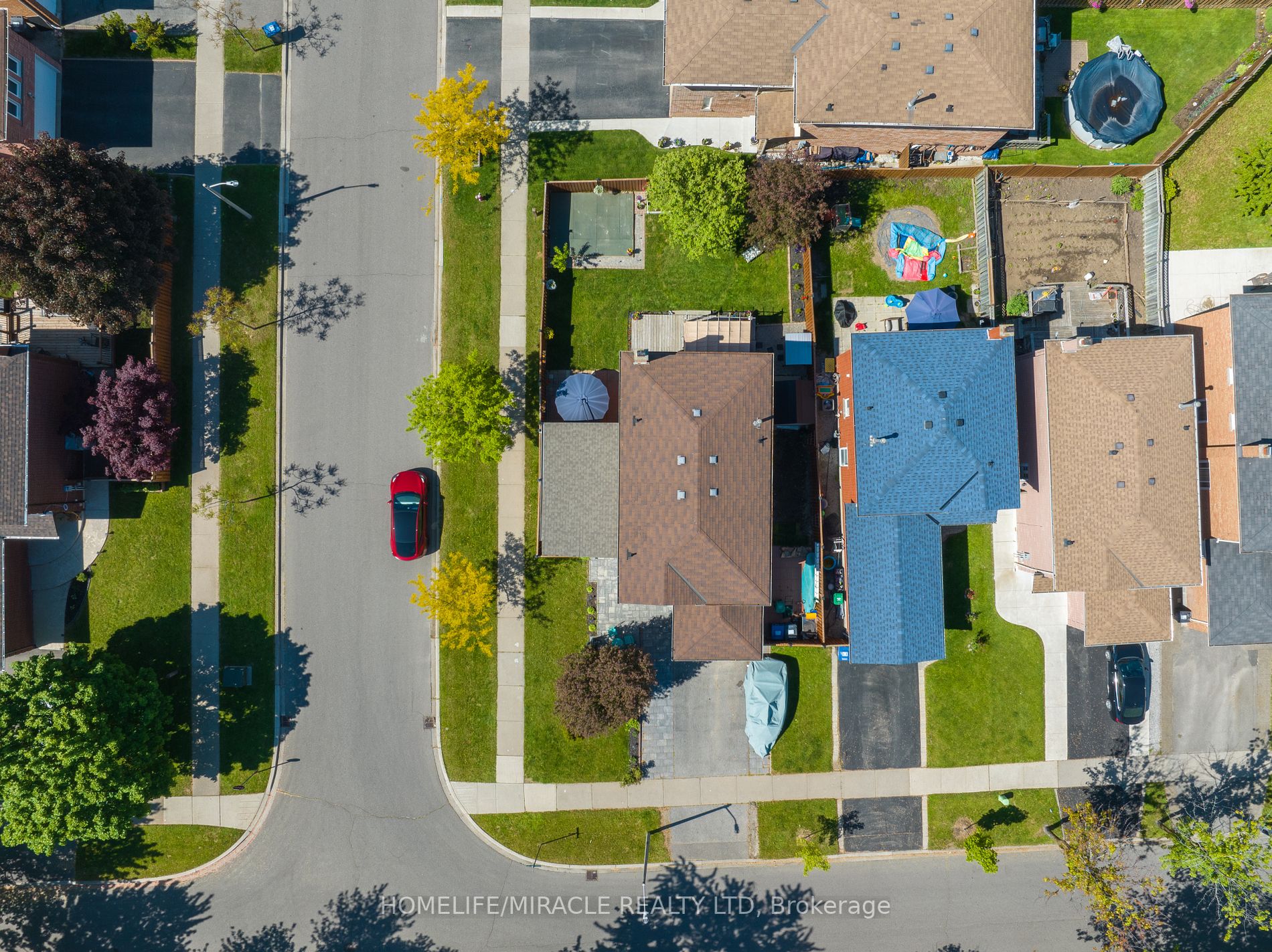 10 Shenstone Ave
