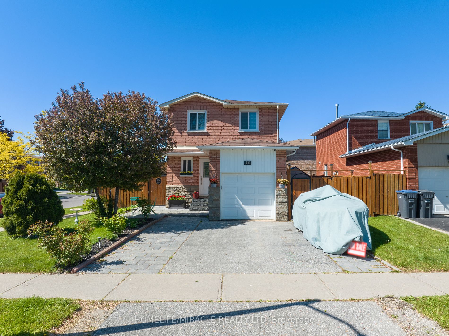 10 Shenstone Ave