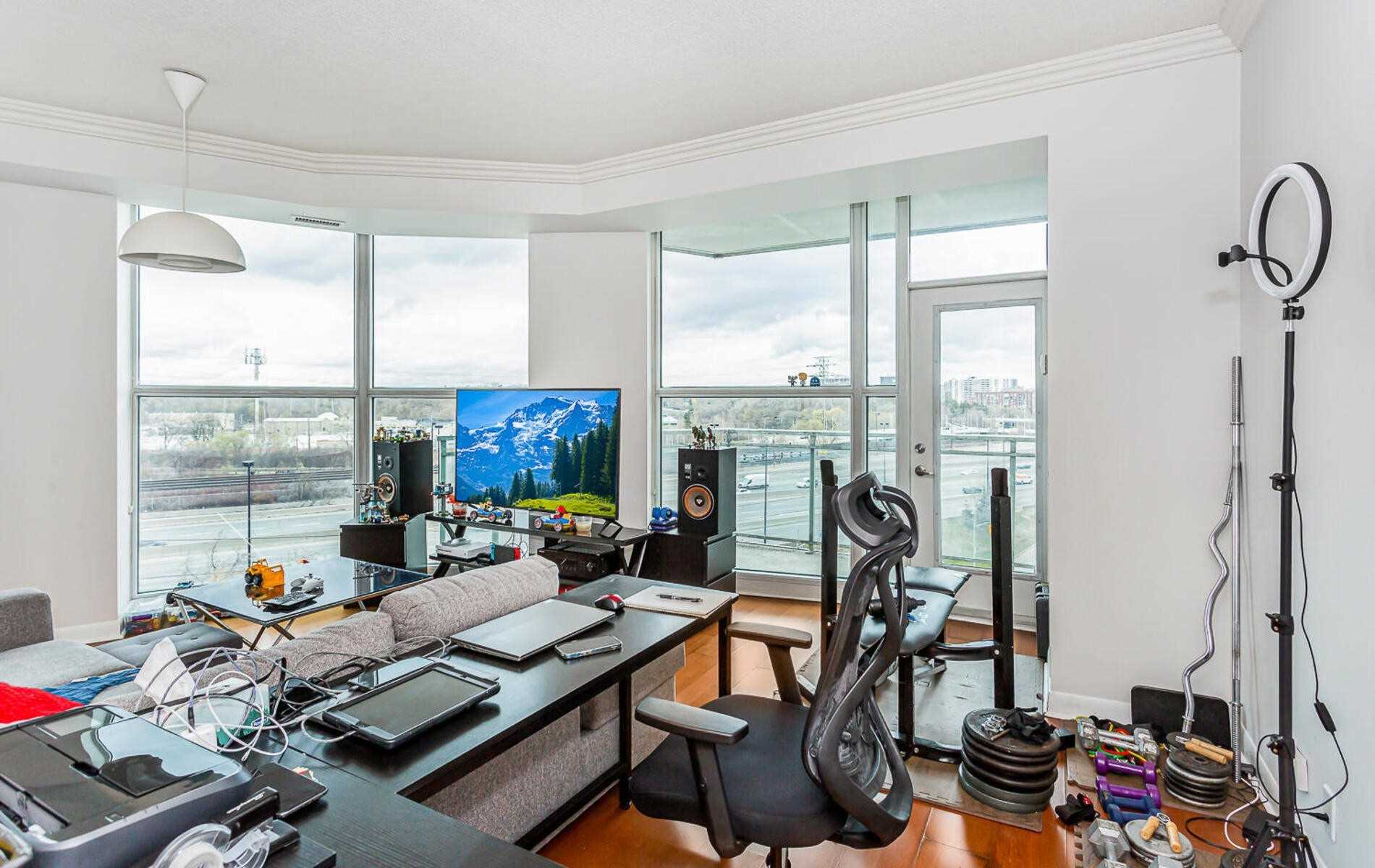 2067 Lake Shore Blvd W, #601