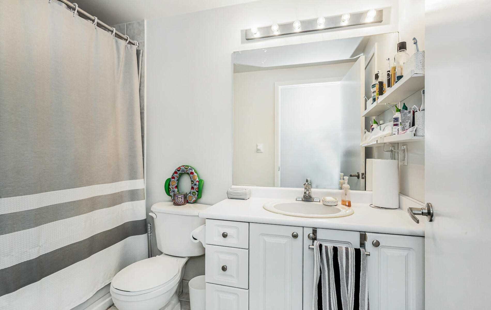 2067 Lake Shore Blvd W, #601