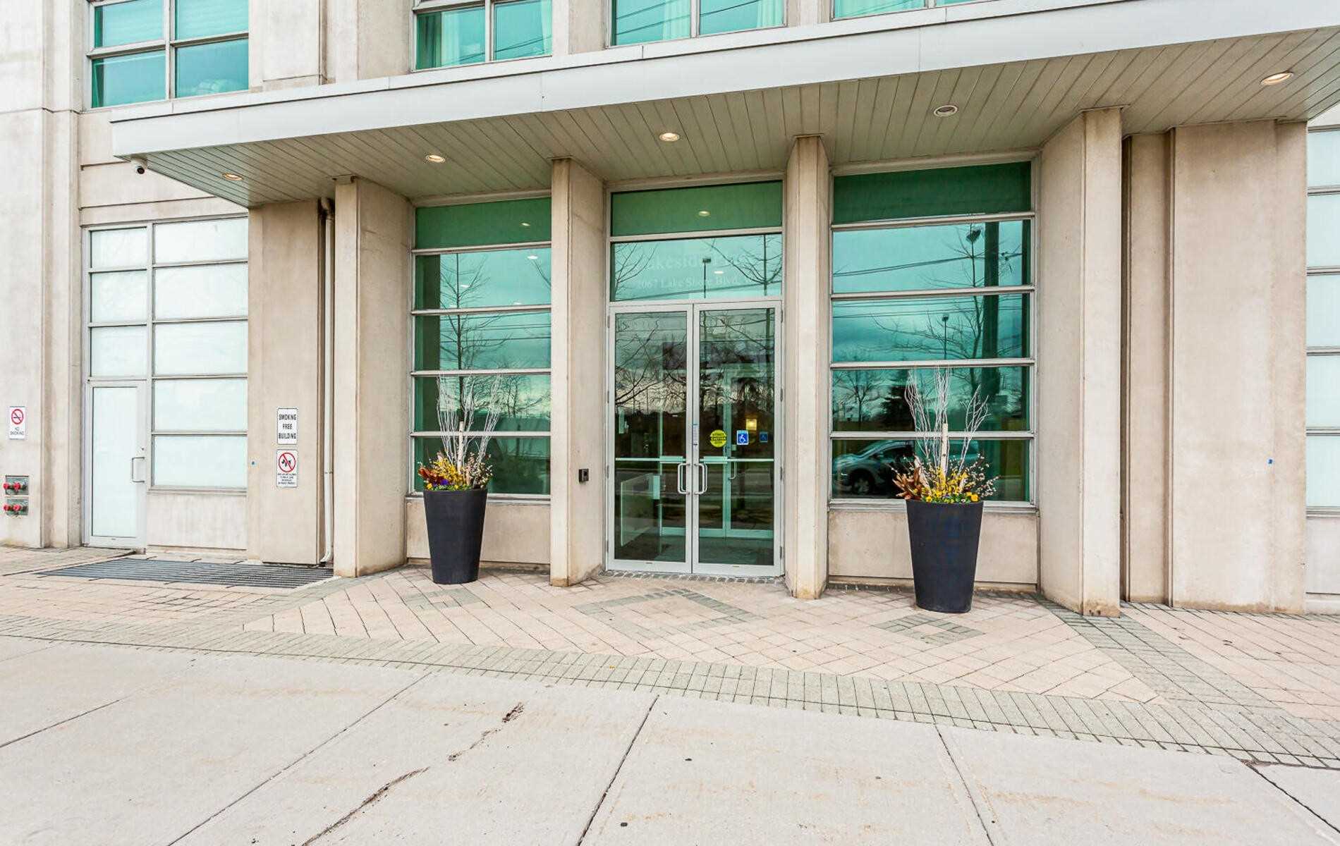 2067 Lake Shore Blvd W, #601
