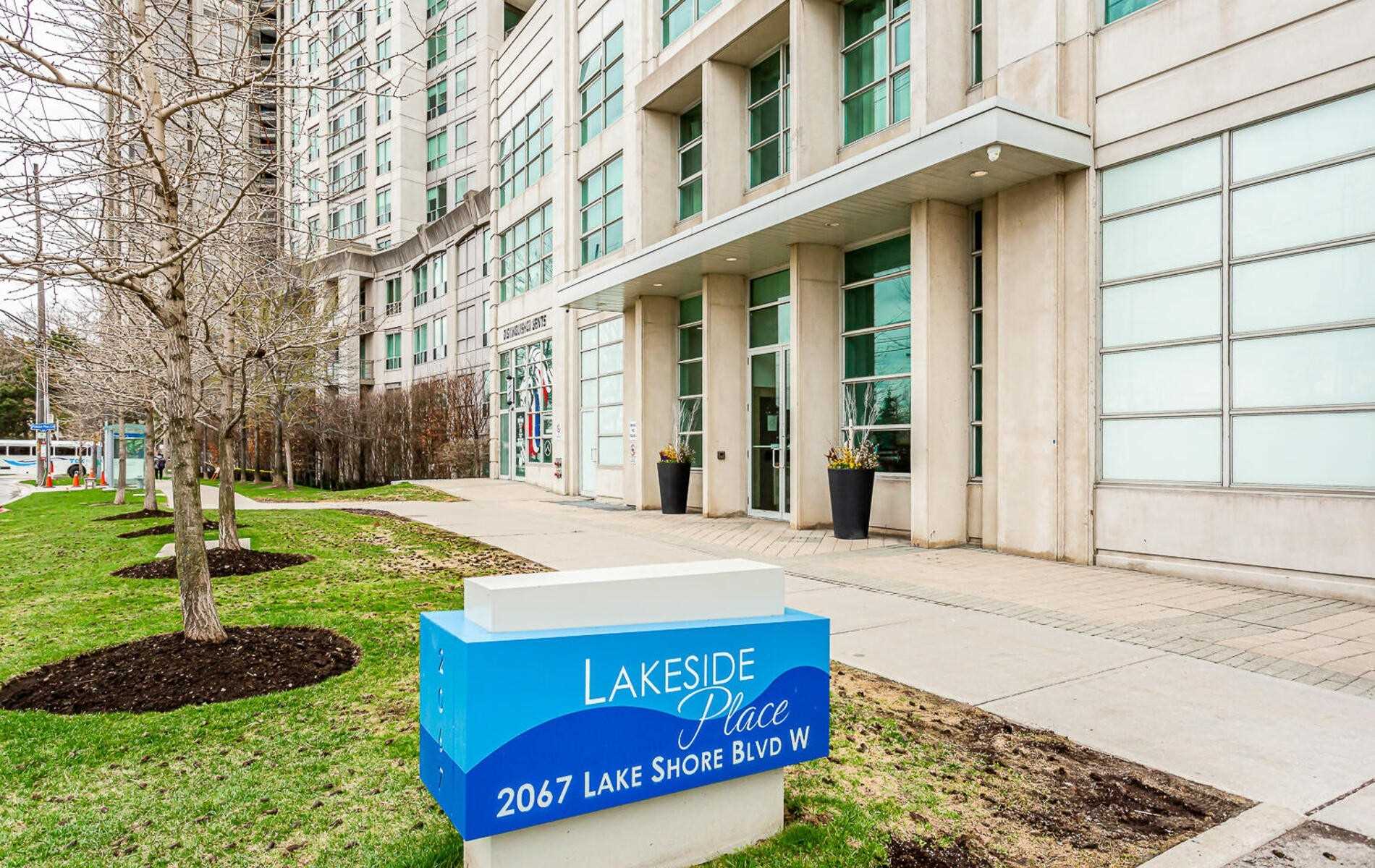 2067 Lake Shore Blvd W, #601