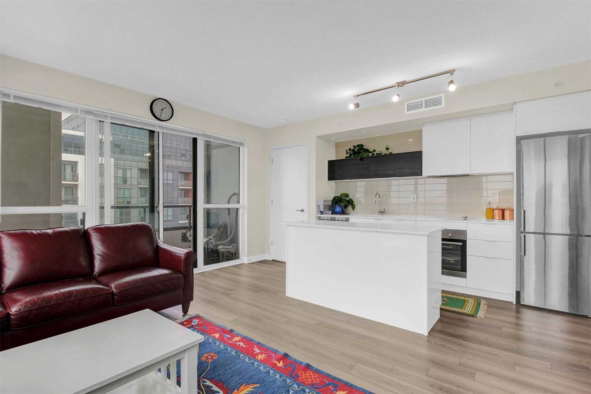 20 Thomas Riley Rd, #2409