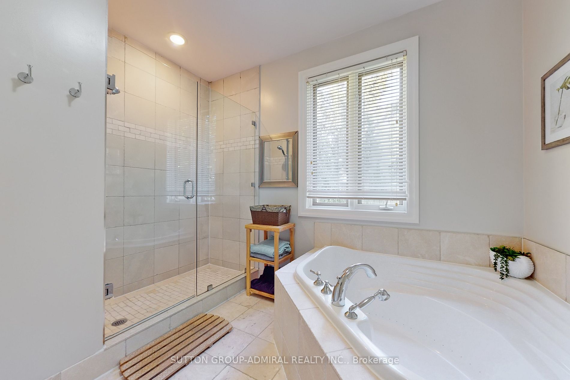 Listing W6054780 - Large Photo # 19