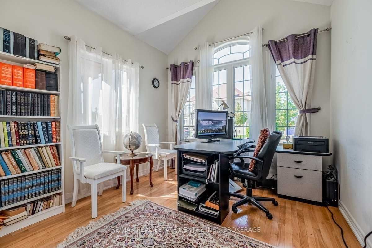 40 Balin Cres
