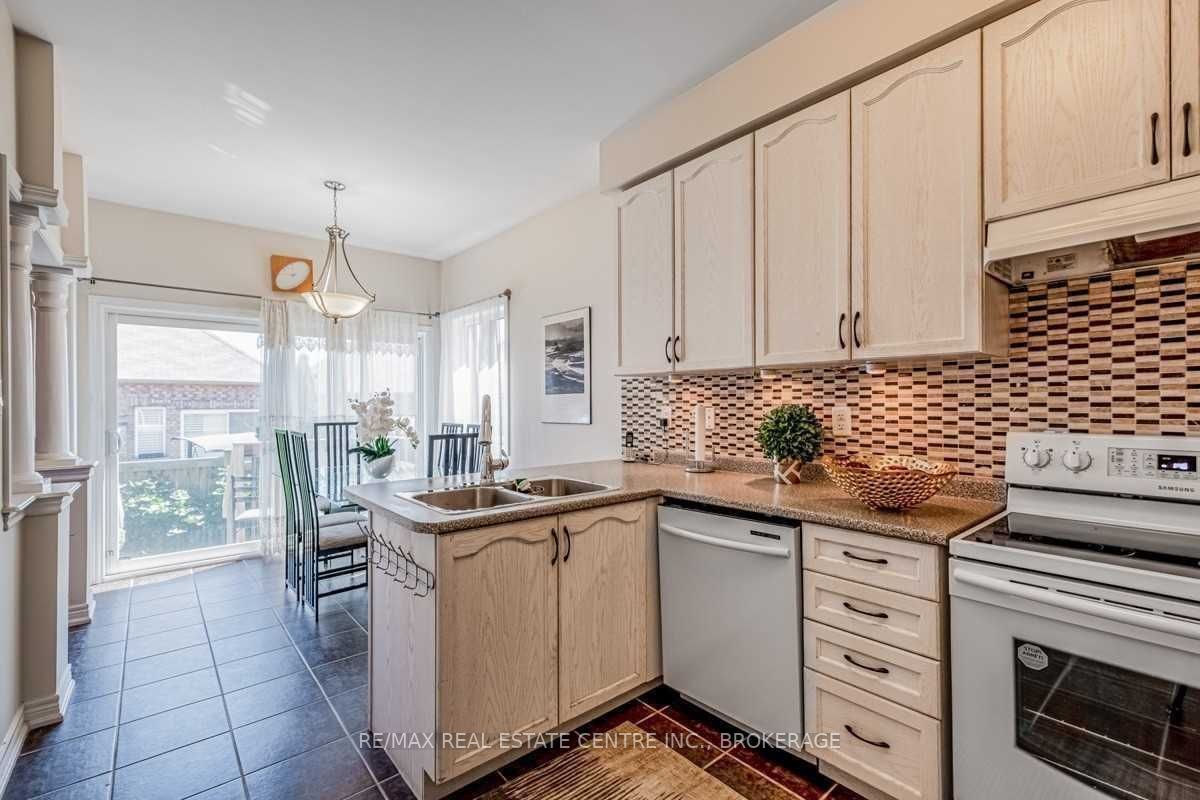 40 Balin Cres