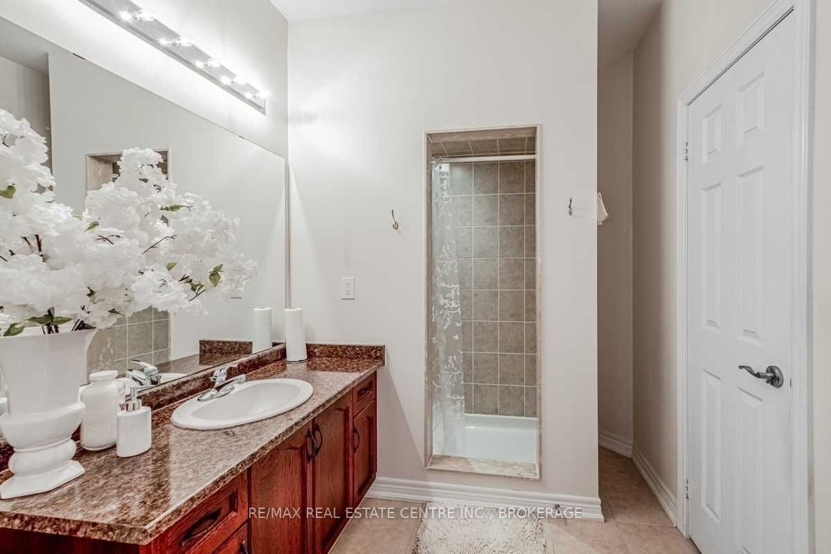 40 Balin Cres