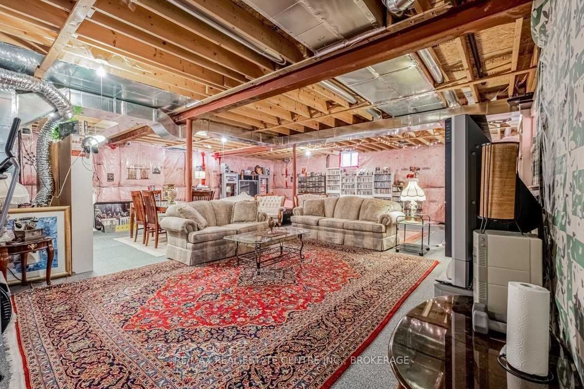 40 Balin Cres