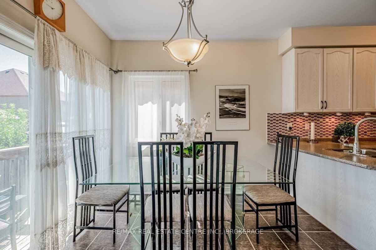 40 Balin Cres