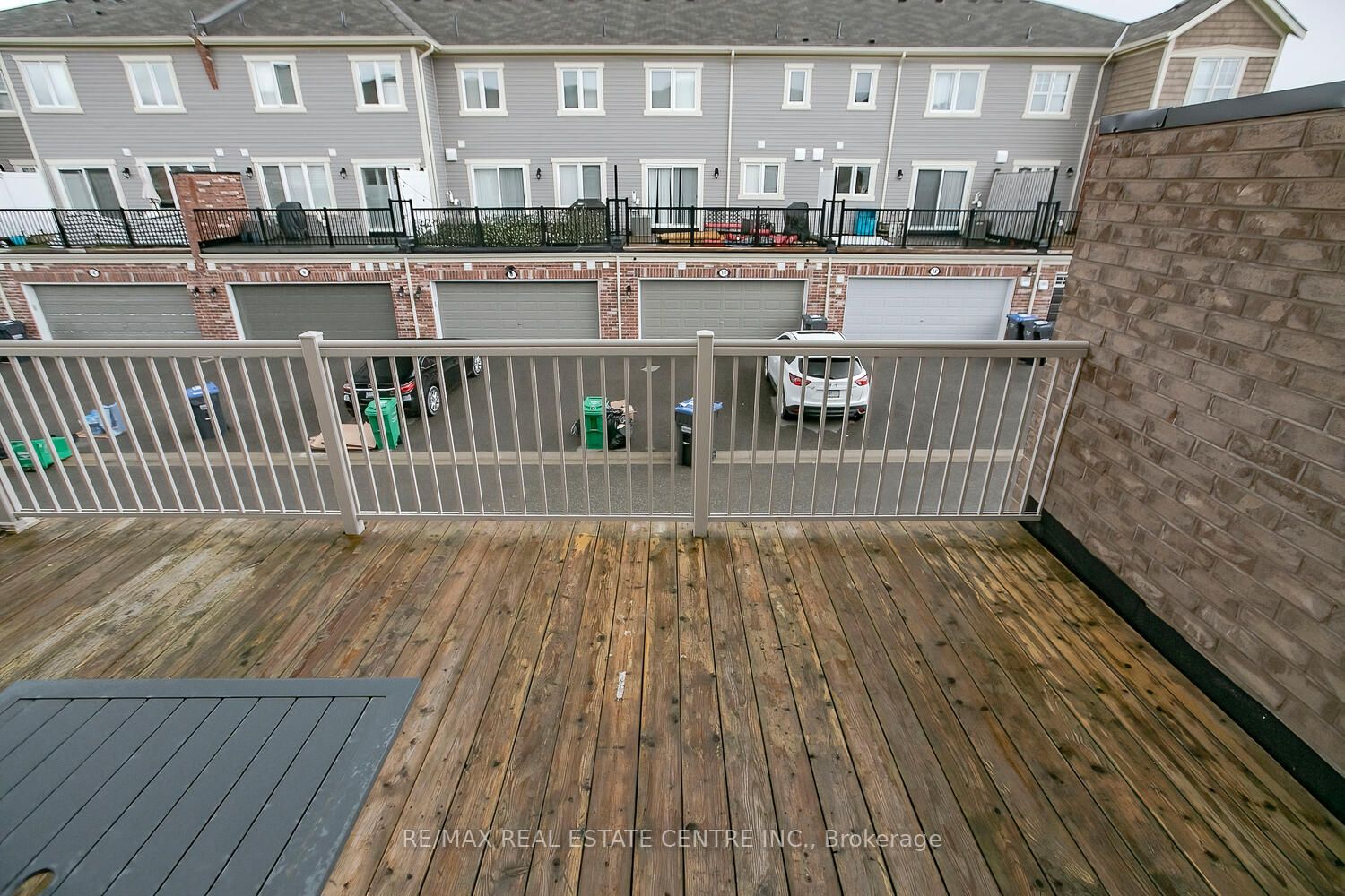 229 Remembrance Rd
