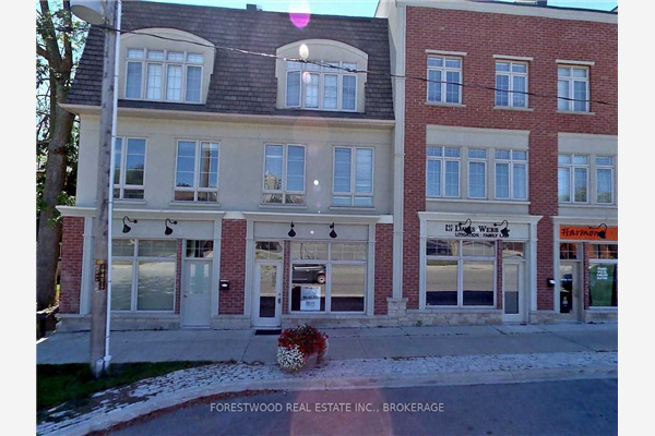 96 Nelson St, Oakville
