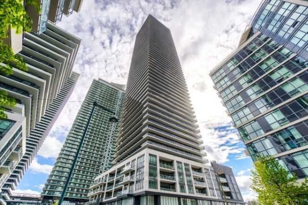 70 Annie Craig Dr, Toronto