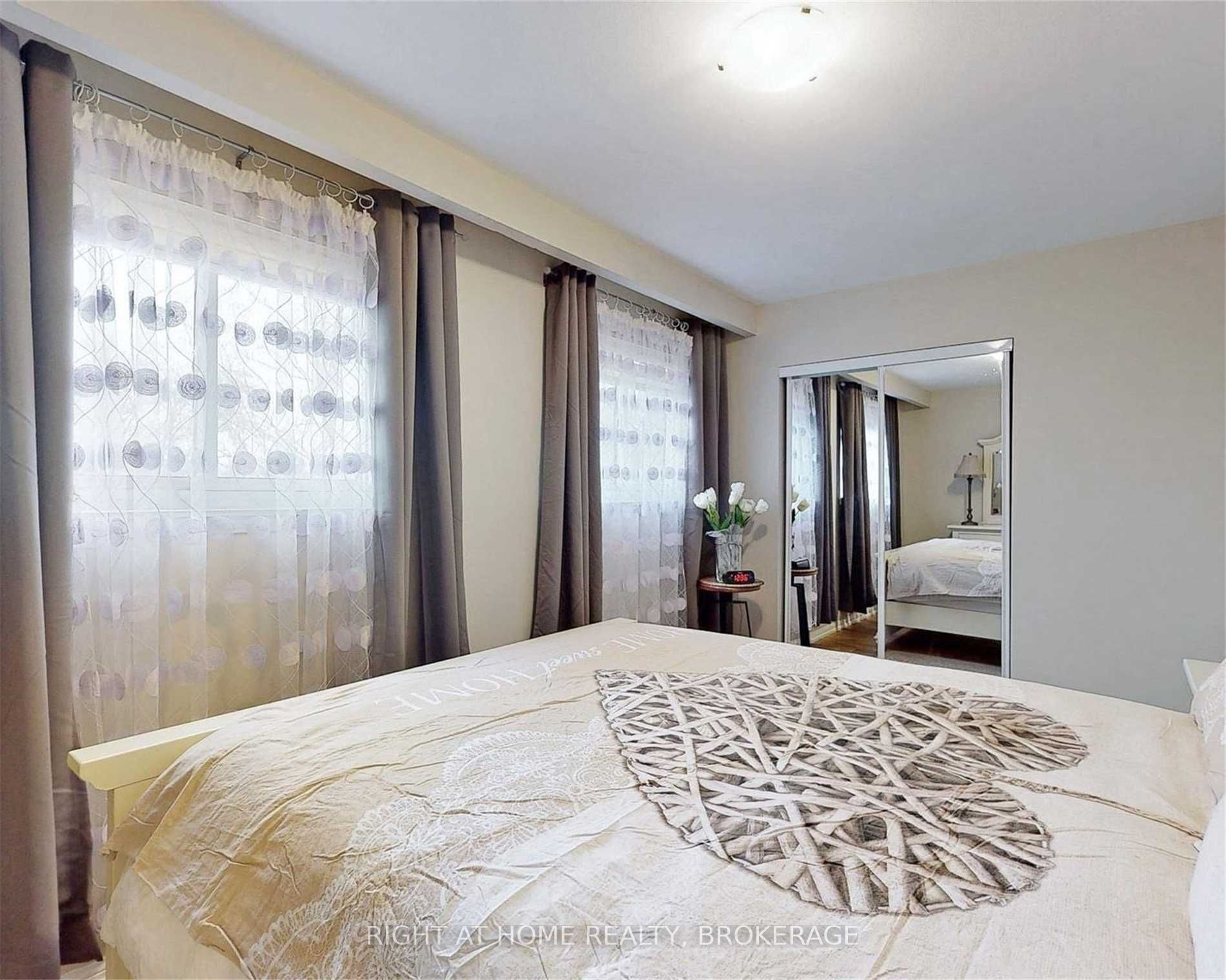 521 Boismere Crt