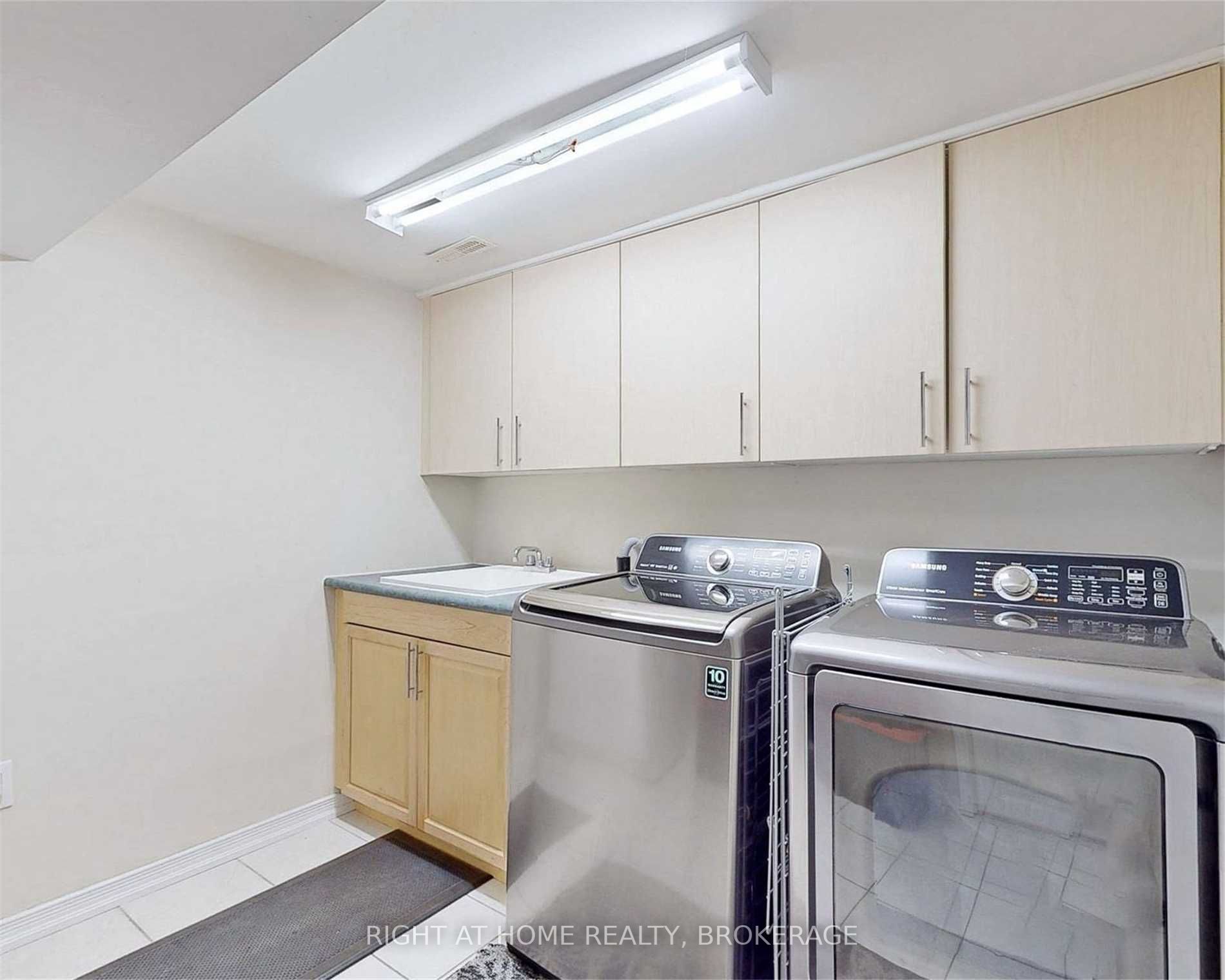 521 Boismere Crt