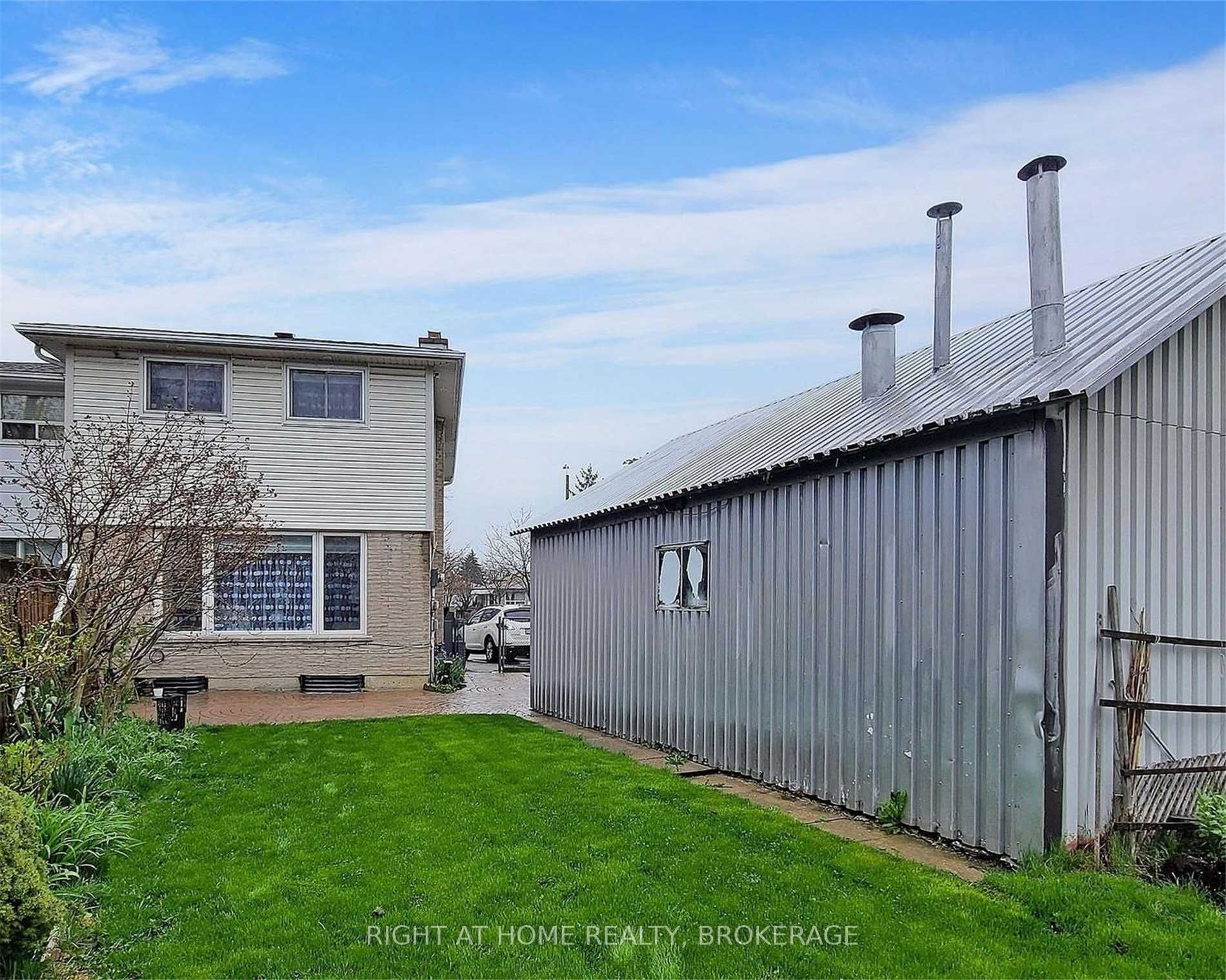 521 Boismere Crt