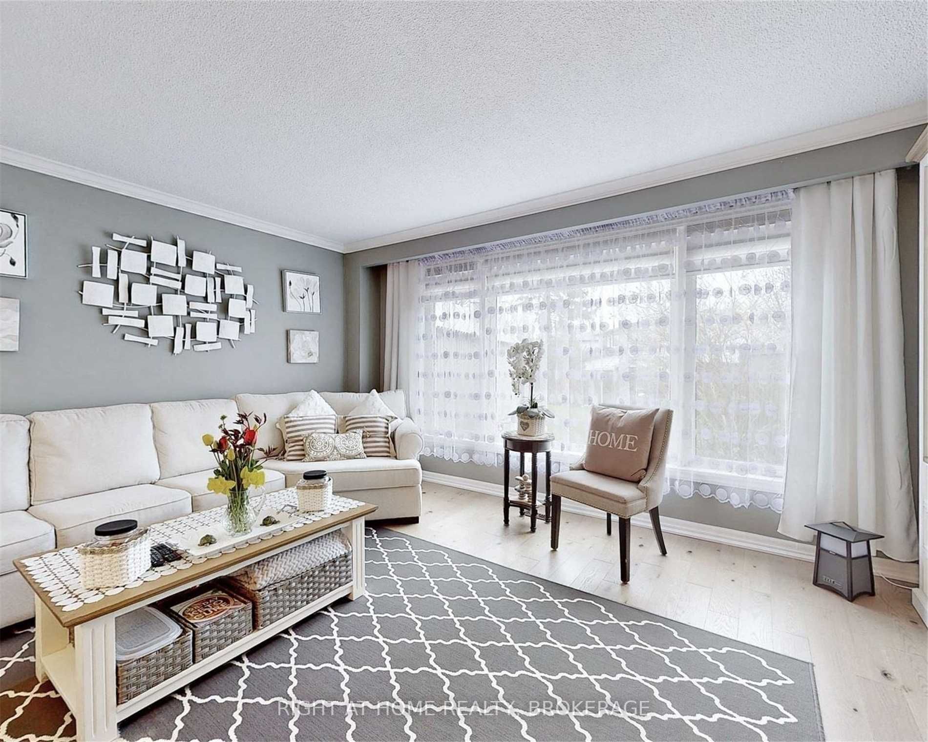 521 Boismere Crt