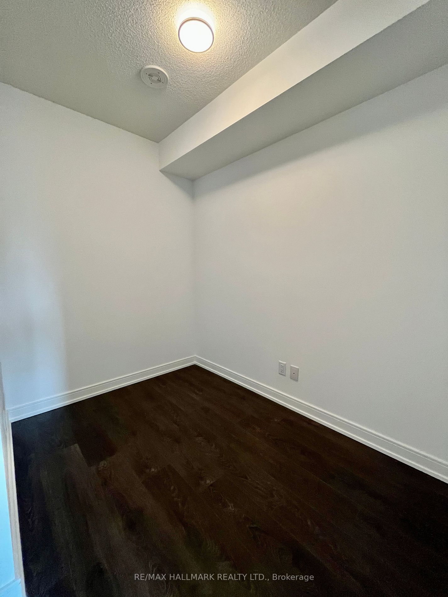 30 Samuel Wood Way, #701