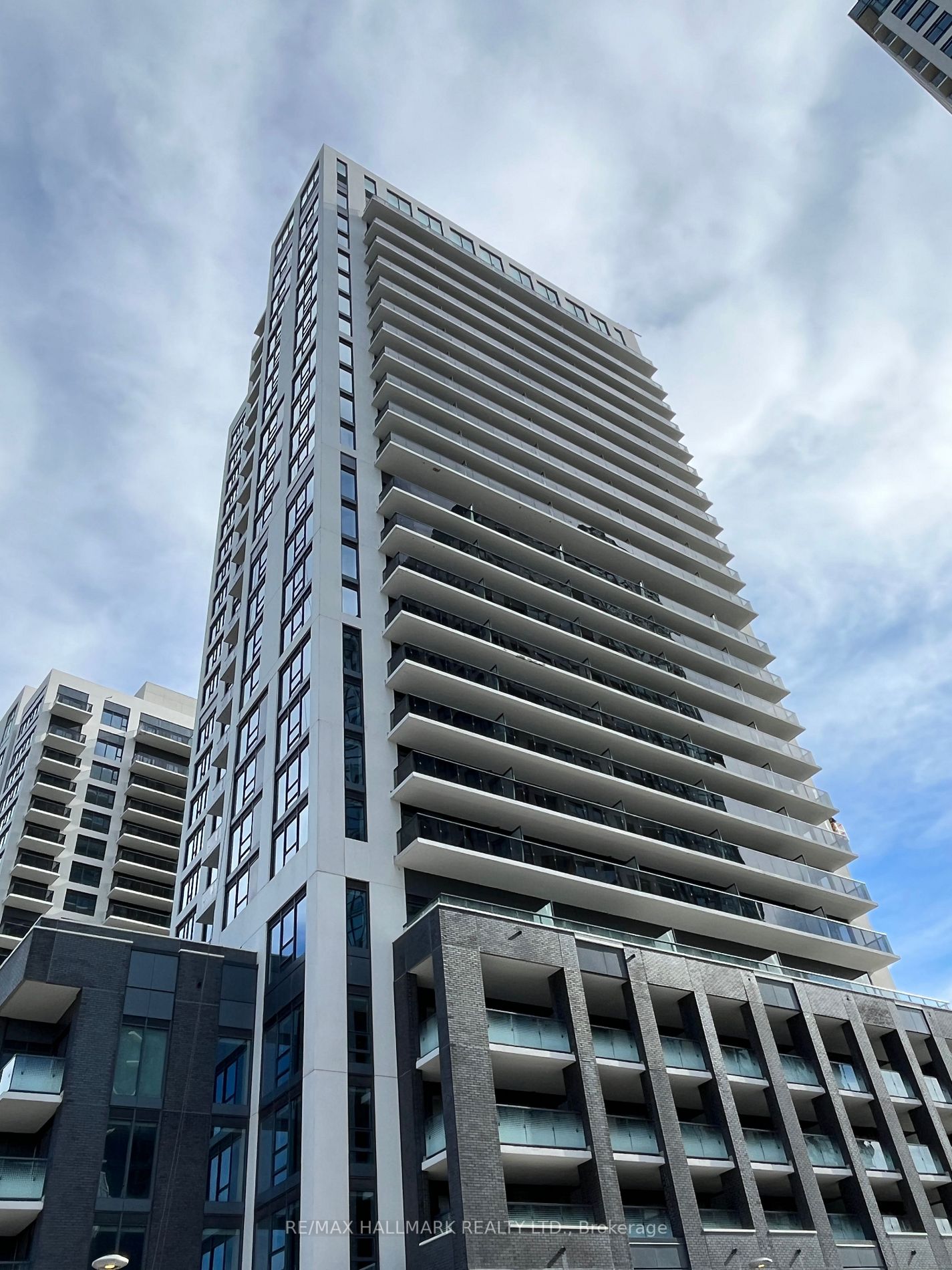30 Samuel Wood Way, #701