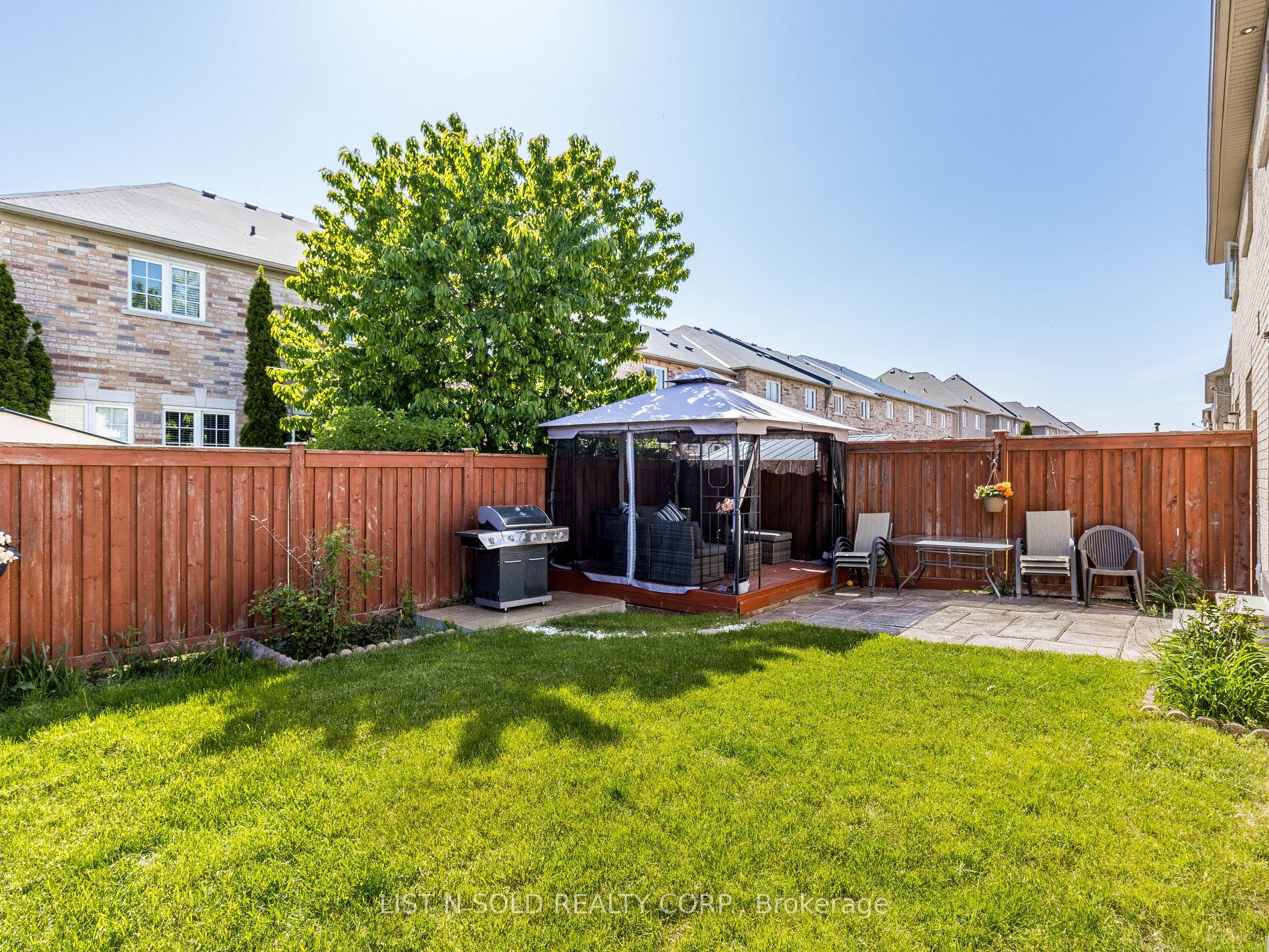 5 Fairwood Circ
