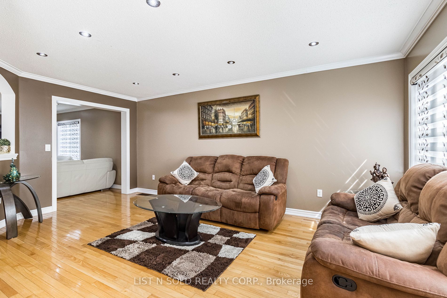 5 Fairwood Circ