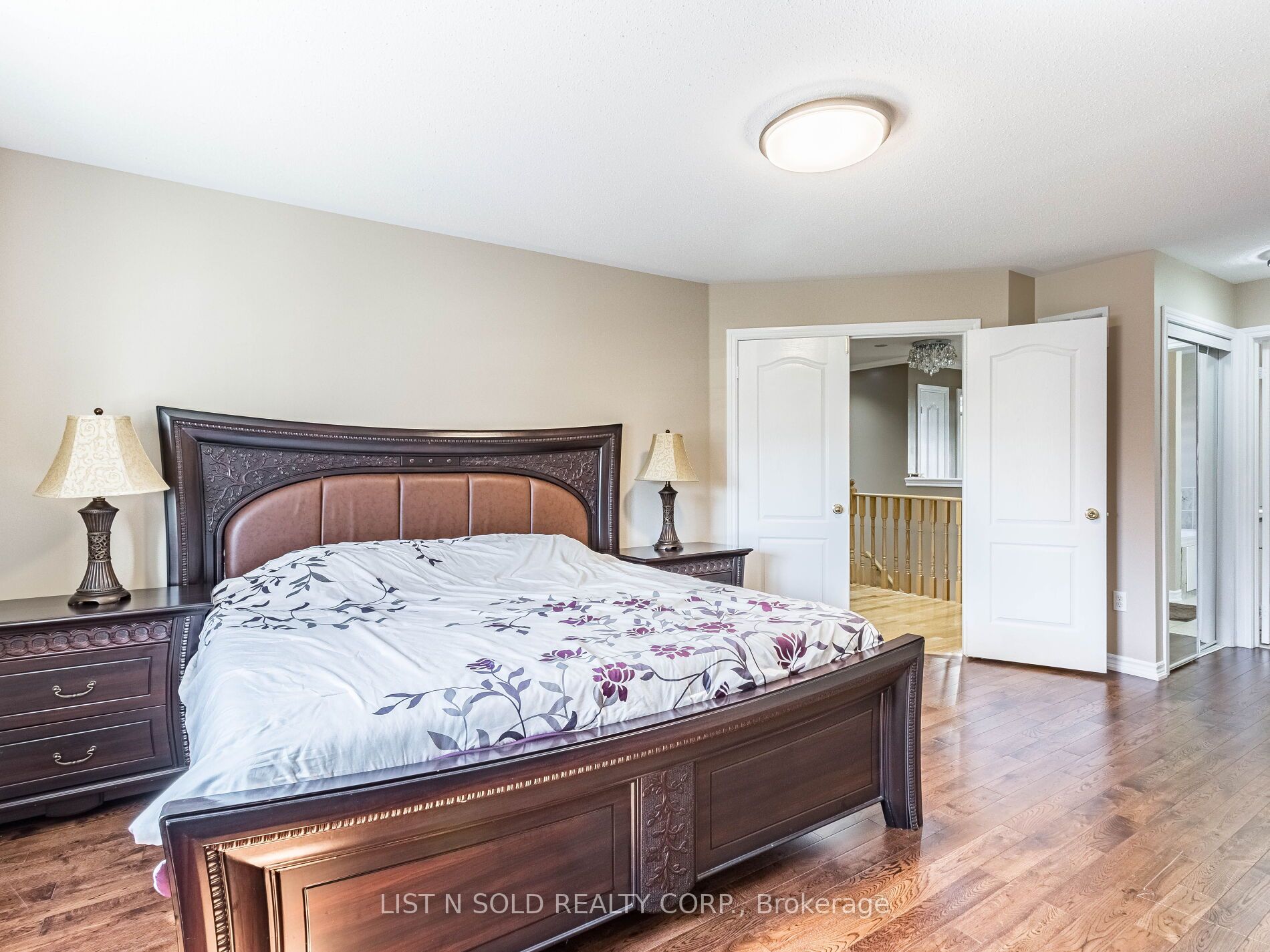 5 Fairwood Circ