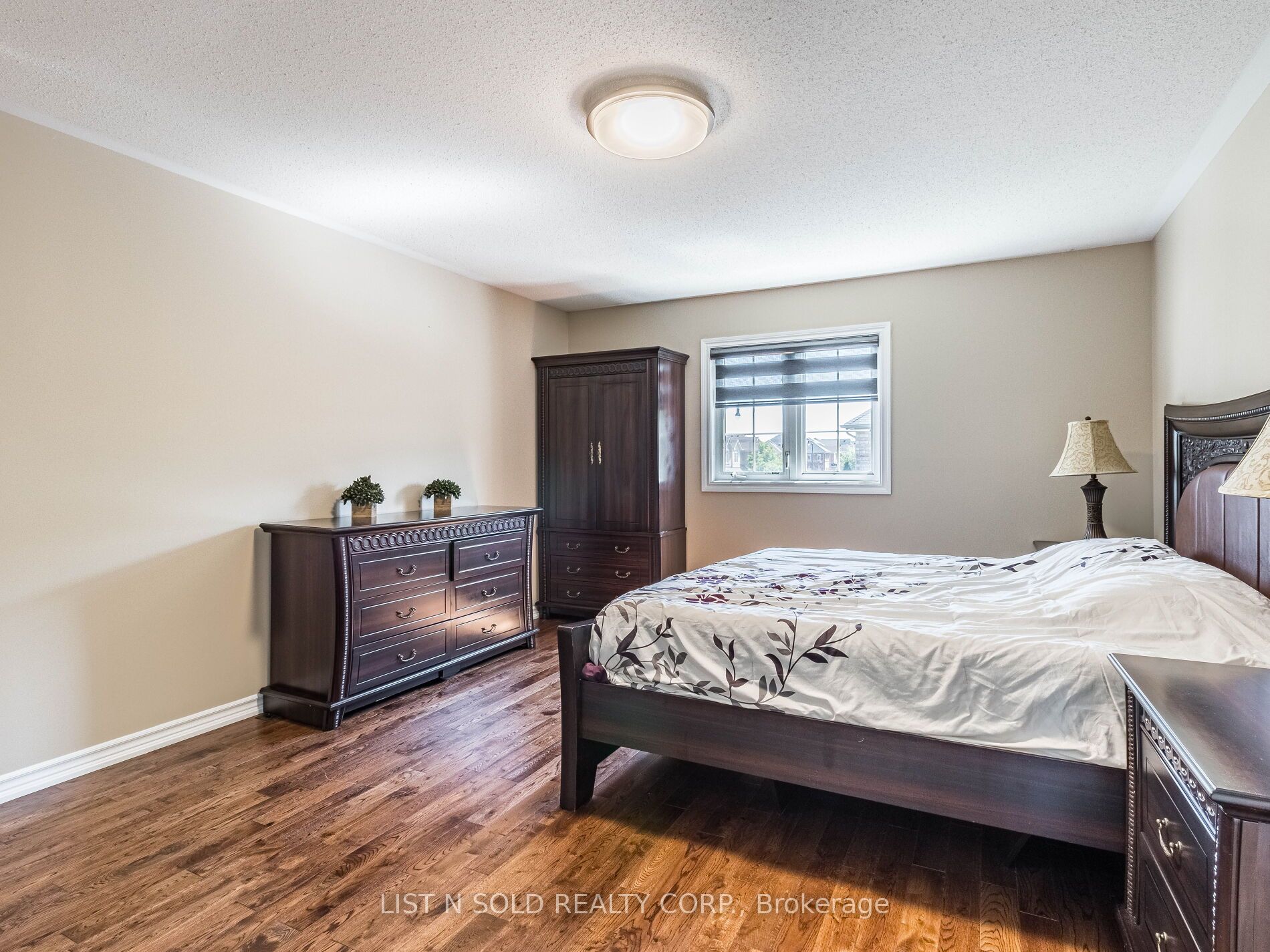 5 Fairwood Circ