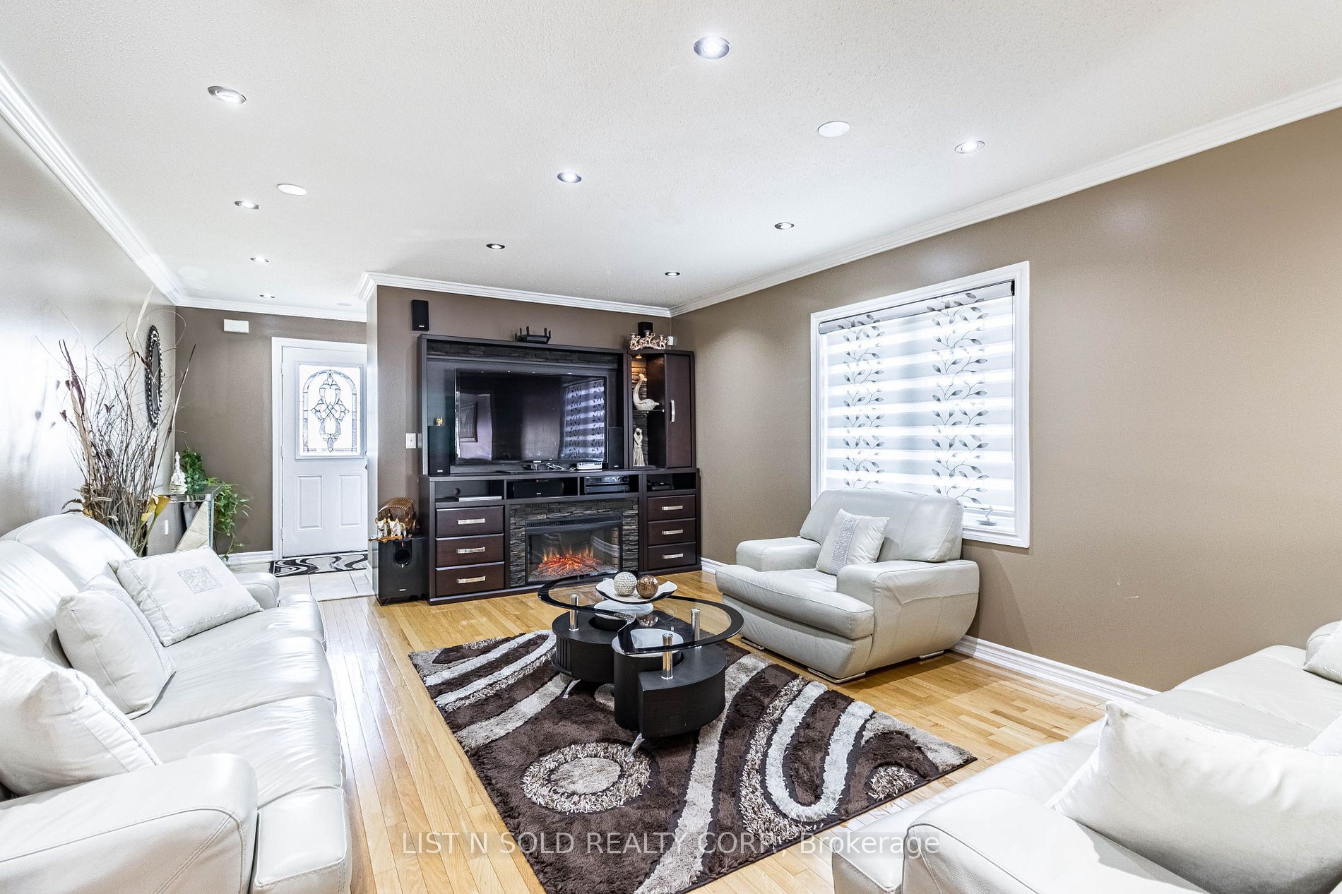 5 Fairwood Circ