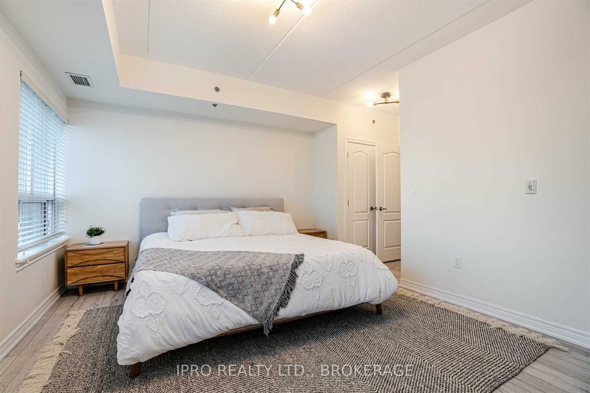 1421 Costigan Road, #512