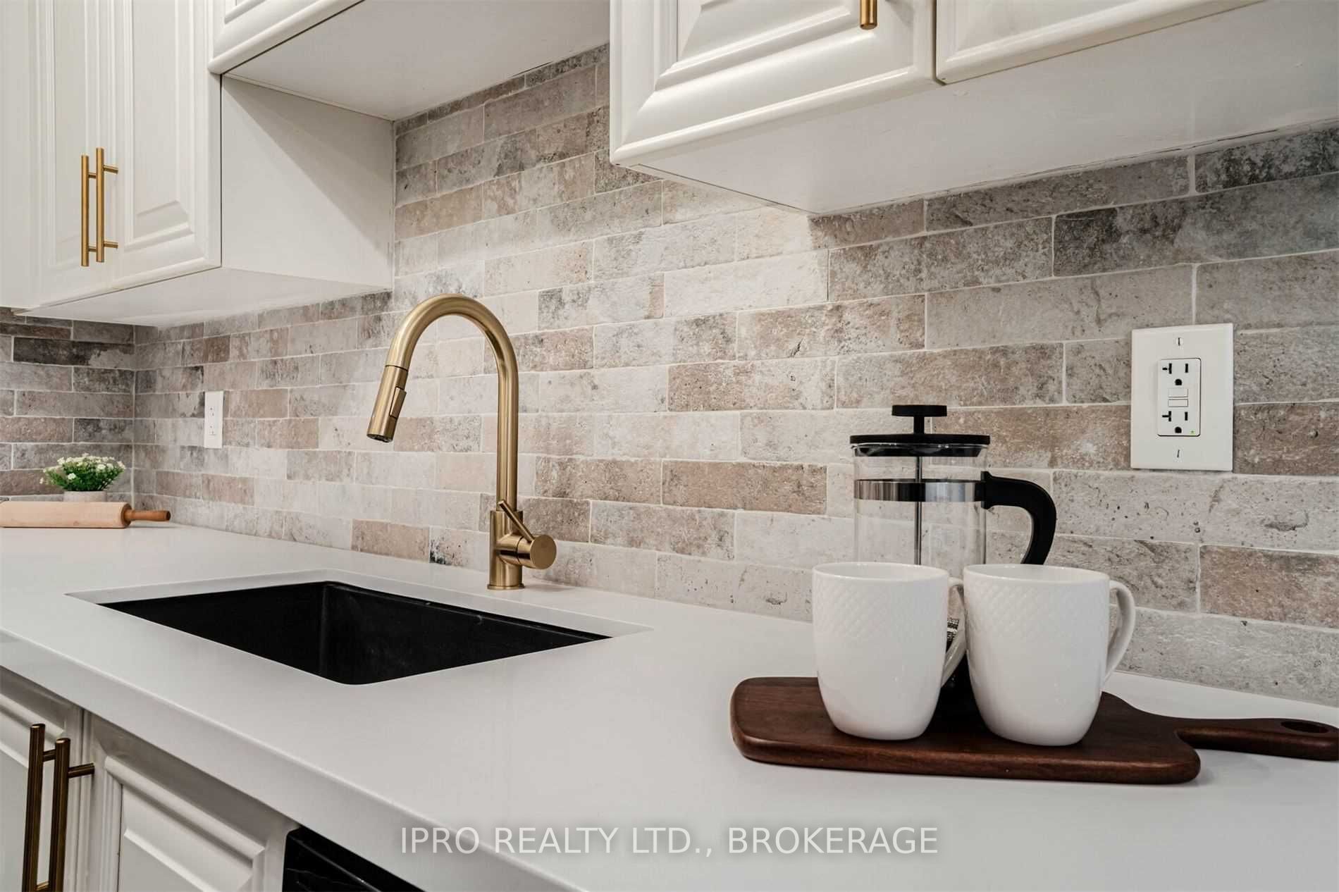 1421 Costigan Road, #512