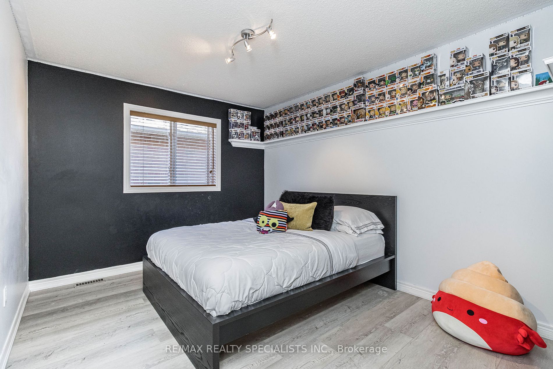 83 Emily Carr Crescent