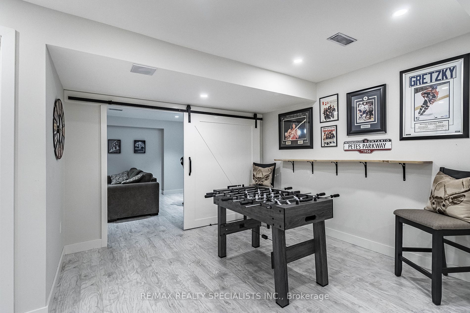 83 Emily Carr Crescent