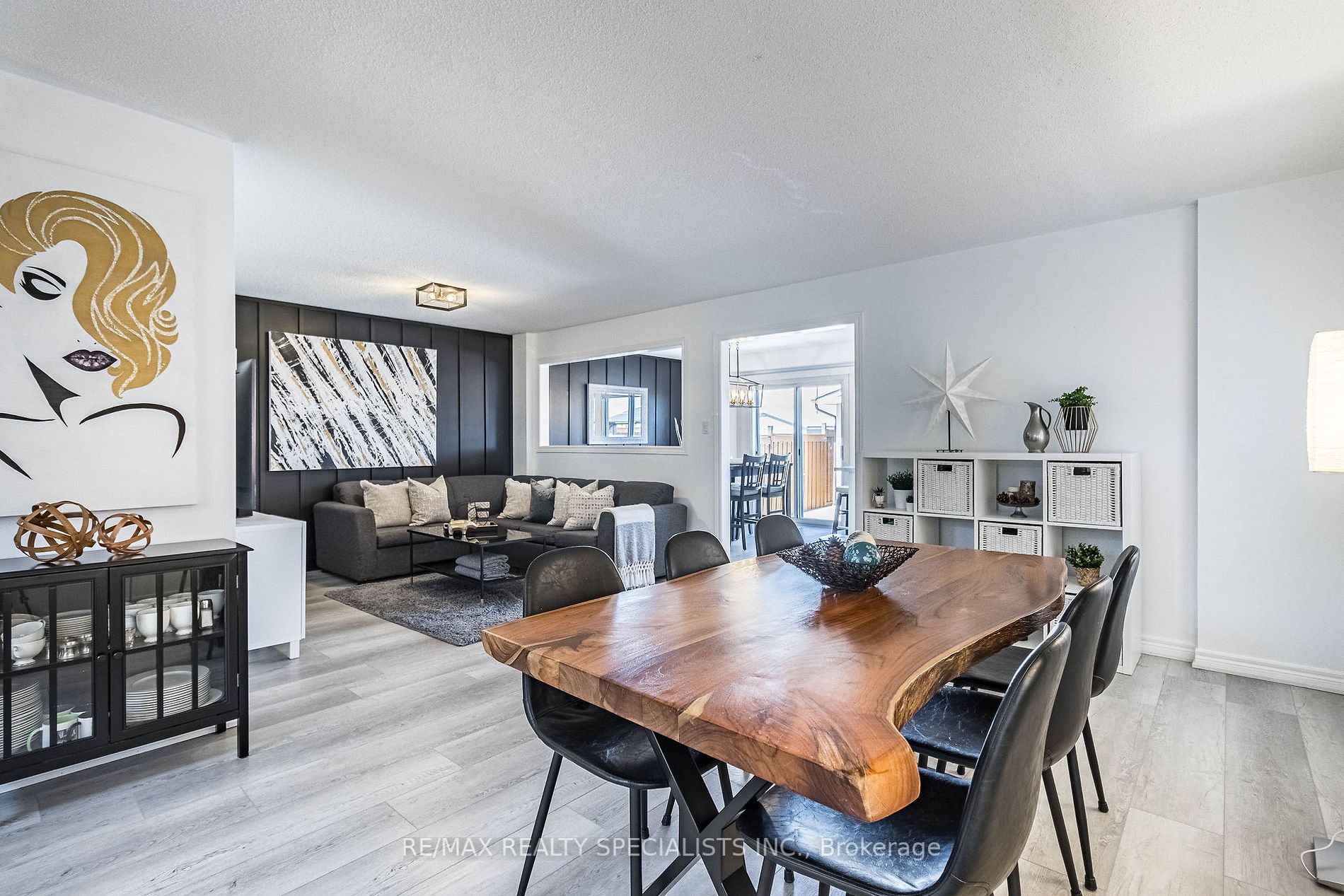 83 Emily Carr Crescent