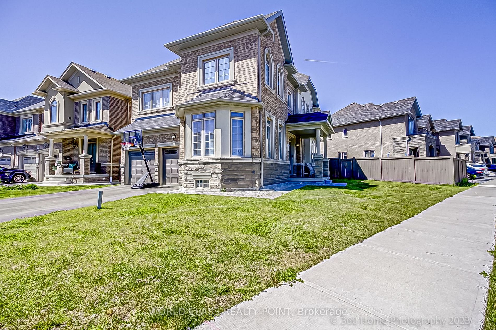 2 Loomis Rd