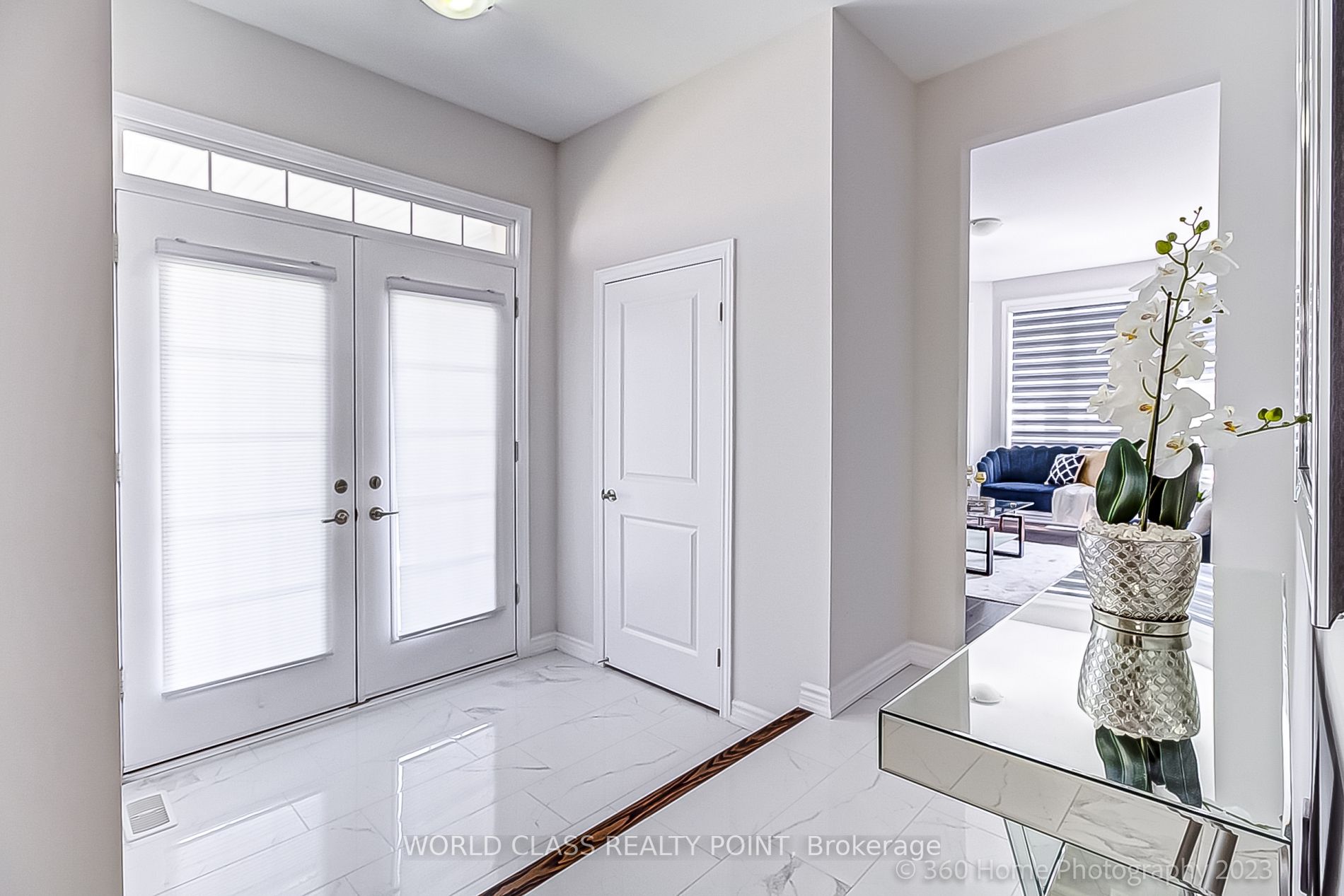 2 Loomis Rd
