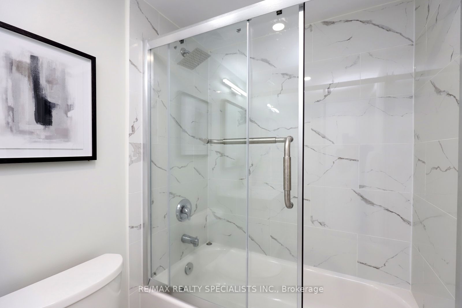 5050 Intrepid Dr, #63