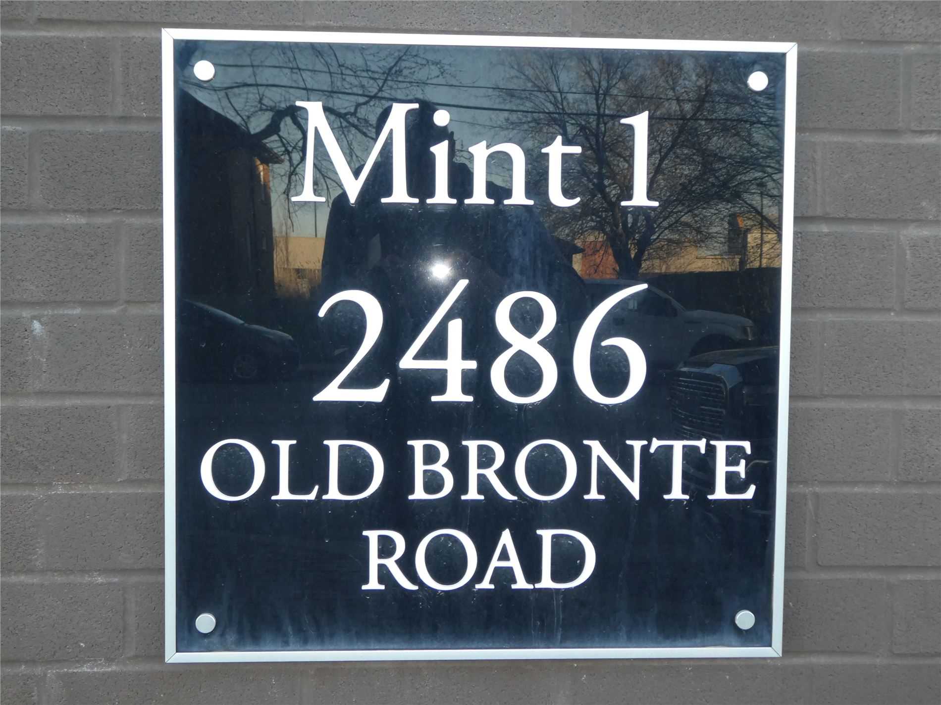 Listing W6056127 - Large Photo # 1