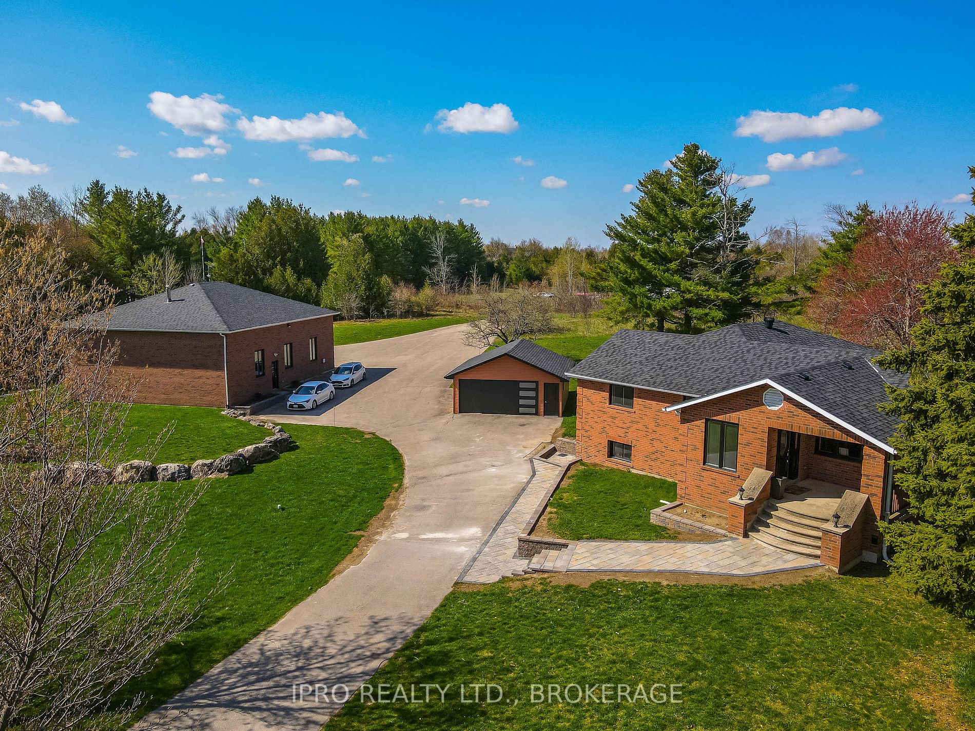 Listing W6056221 - Large Photo # 1