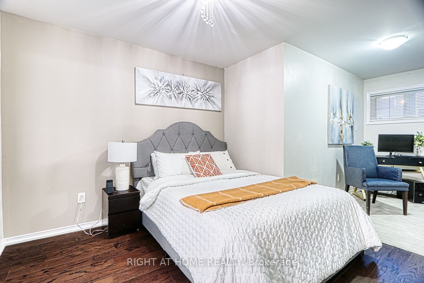2441 Greenwich Dr, #36