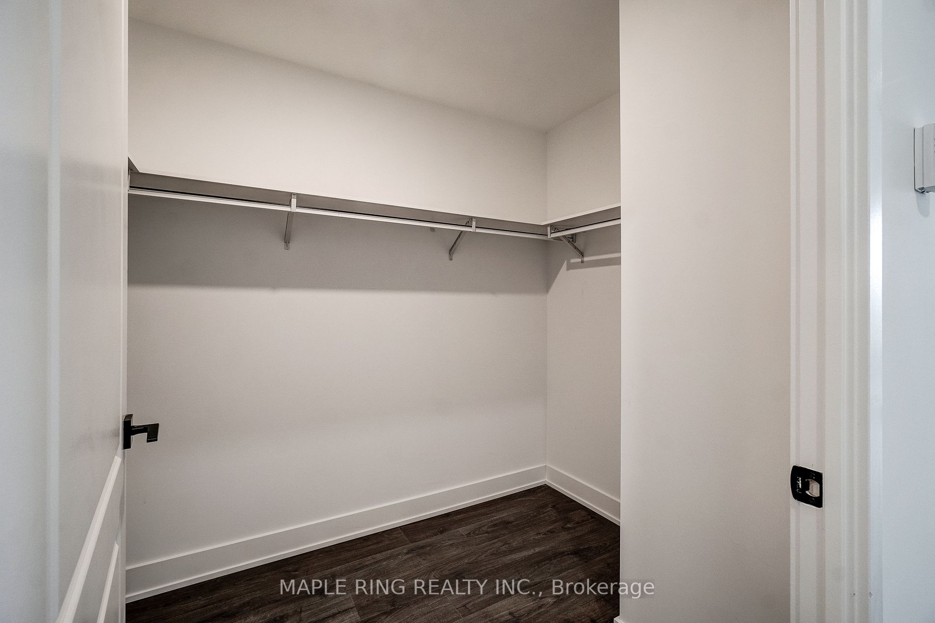Listing W6056484 - Large Photo # 19