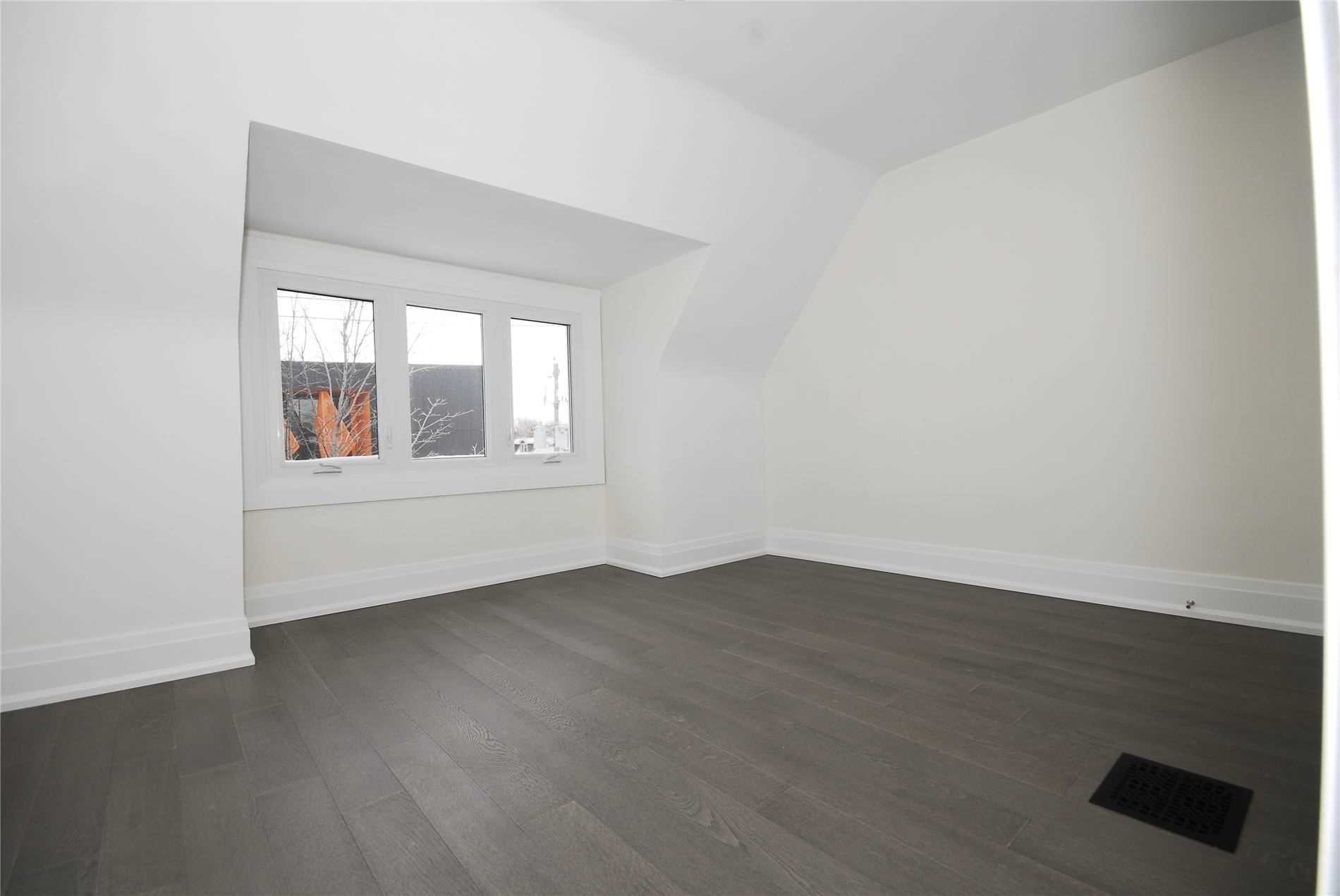 Listing W6056505 - Large Photo # 4