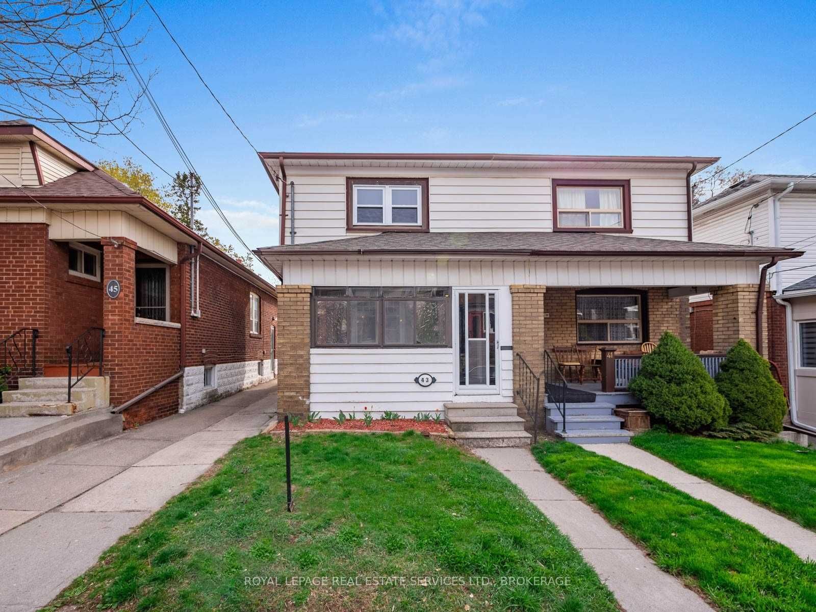 43 Runnymede Rd