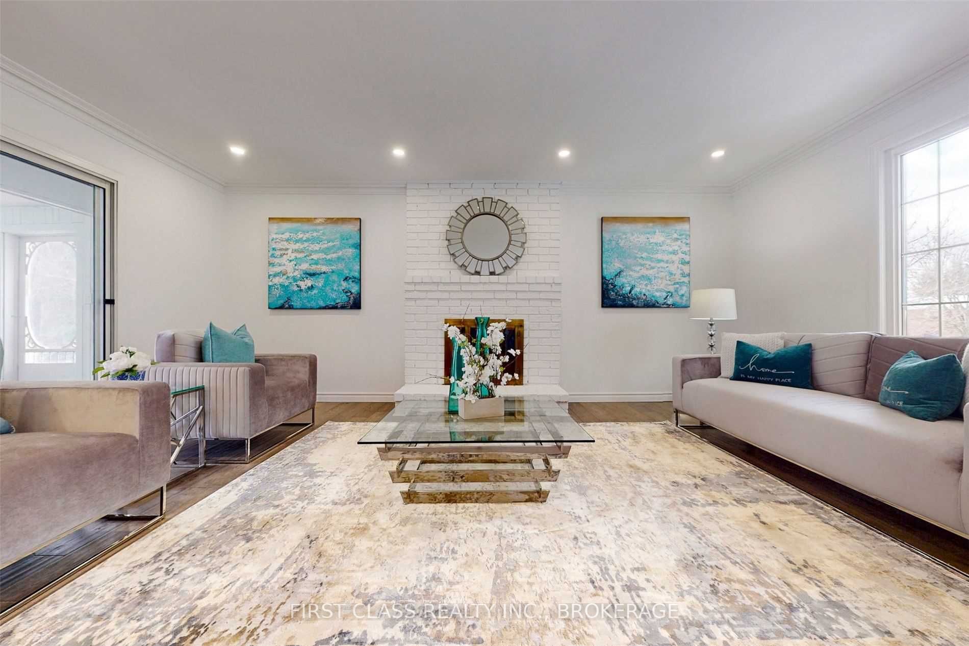 Listing W6056711 - Large Photo # 2