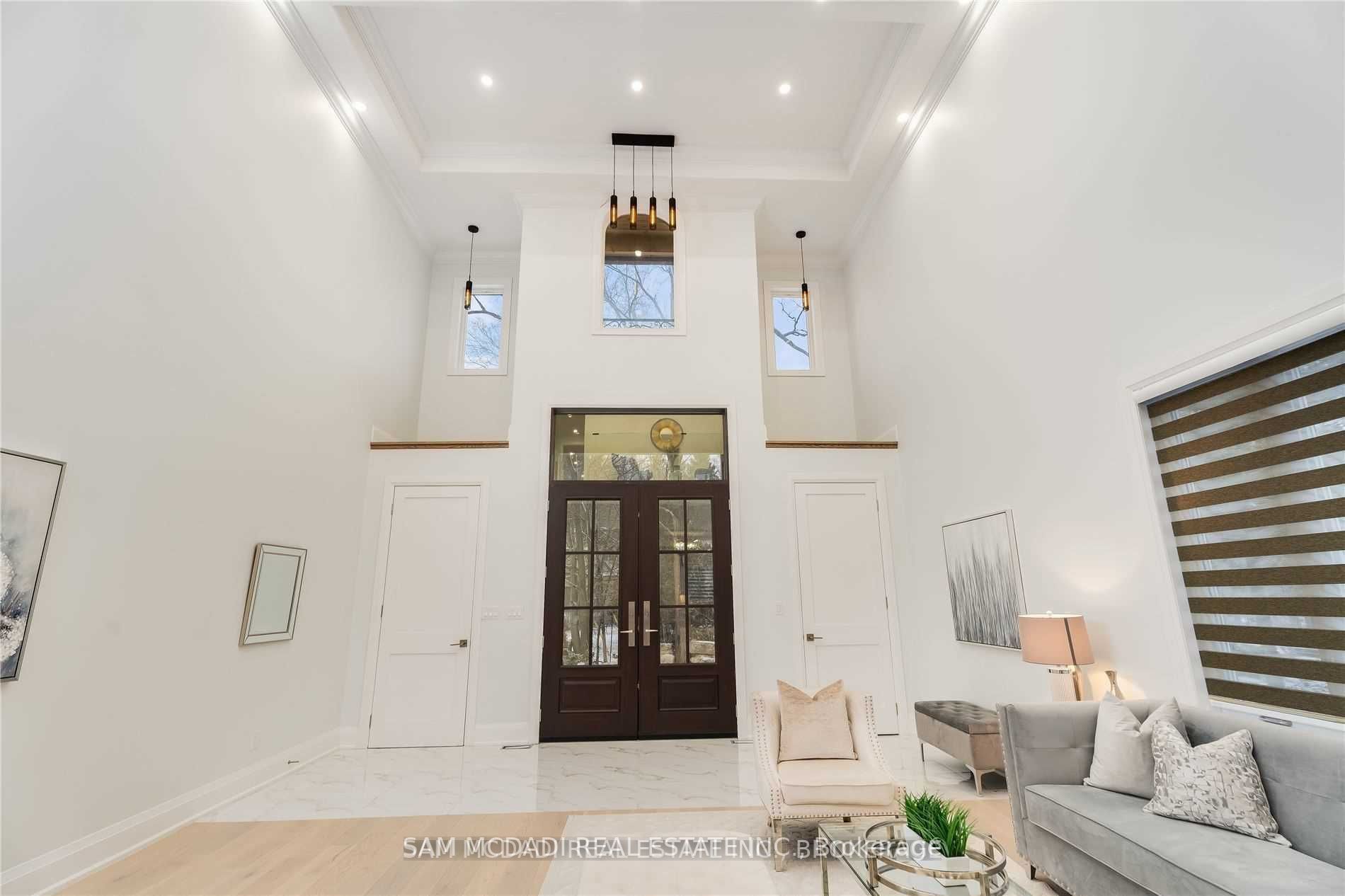 1138 Garden Road